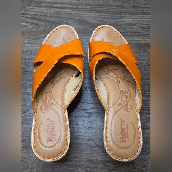 Born Orange Patent Leather Wedge Sandals Size 8 - Picture 6 of 10